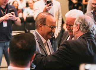 CONGRESSO NA ALESC: VEREADORES BUSCAM APERFEIÇOAMENTO NAS DISCUSSÕES LEGISLATIVAS