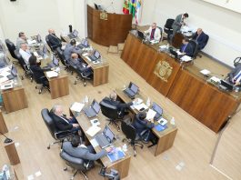 FLORIANÓPOLIS: CÂMARA MUNICIPAL APROVA RECEITA DE R$ 3,7 BILHÕES PARA 2023