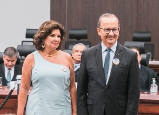 NOVO GOVERNO EM SC : JORGINHO MELLO SERÁ EMPOSSADO NO DOMINGO NA ALESC