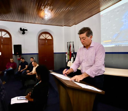 EFEITO DAS CHUVAS EM FLORIANÓPOLIS: PREFEITURA ANUNCIA OBRAS DE DRENAGEM EM 33 VIAS PÚBLICAS