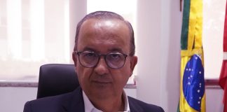 MANIFESTAÇÕES EM BRASÍLIA: GOVERNADOR JORGINHO MELLO MONITORA E ACOMPANHA SITUAÇÃO DOS CATARINENSES PRESOS