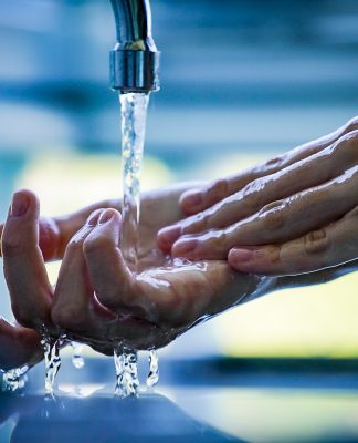 VIROSE NAS PRAIAS: SAÚDE MONITORA E ANALISA SITUAÇÃO EM DEZ BALNEÁRIOS DE SC