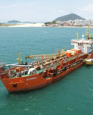 FLORIANÓPOLIS: PREFEITURA INICIA OBRAS DE ALARGAMENTO DA FAIXA DE PRAIA EM INGLESES