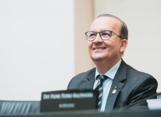 JORGINHO MELLO APRESENTA MENSAGEM ANUAL DE GOVERNO À ASSEMBLEIA LEGISLATIVA DE SC