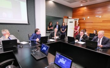 ALESC DEBATE PERSPECTIVAS DA ECONOMIA E SERVIÇOS PARA 2023 EM SC