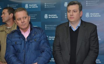 SUSPEITAS DE FRAUDES: PREFEITO E VICE DE TUBARÃO SÃO PRESOS PELO GAECO