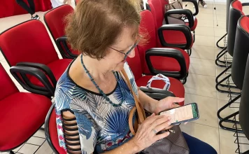 SÃO JOSÉ: IDOSOS RECEBEM QUALIFICAÇÃO TÉCNICA EM INCLUSÃO DIGITAL