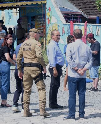 TRAGÉDIA EM BLUMENAU: GOVERNO INTENSIFICA MOBILIZAÇÃO DA SEGURANÇA PARA ATACAR CRIMES NAS ESCOLAS