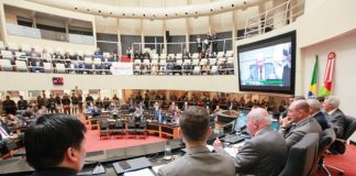 ALESC: GOVERNO DEFENDE POLÍTICA DE INCENTIVOS E ANUNCIA AJUSTE FISCAL