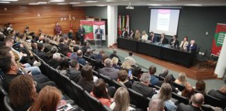 SEMINÁRIO NA ALESC: “CONSUMO DE DROGAS NO BRASIL AFETA MAIS DE 400 MIL PESSOAS”