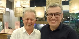 SUSPEITOS DE PROPINA: PREFEITO E VICE DE TUBARÃO RENUNCIAM