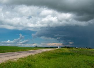 PREVISÃO: SEMANA TERÁ OSCILAÇÕES DE TEMPERATURA COM VENTOS E CHUVAS EM SC