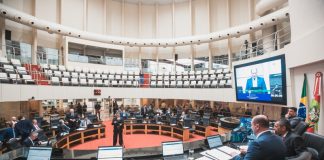 ALESC: PROJETO APROVADO GARANTE DIGNIDADE ÀS PESSOAS COM DOENÇAS DE DEFICIÊNCIA