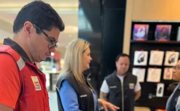 PROCON DE SÃO JOSÉ FISCALIZA COMÉRCIO SOBRE CUMPRIMENTO DO CÓDIGO DE DEFESA DO CONSUMIDOR