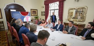 SEM JUDICIALIZAÇÃO: GOVERNADOR JORGINHO MELLO RESSALTA QUE “ACESSO À SAÚDE É DIREITO CONSTITUCIONAL”