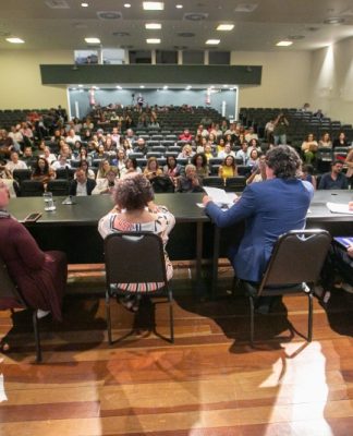 SETEMBRO AMARELO NA ALESC: FORMADA FRENTE PARLAMENTAR DA SAÚDE MENTAL EM SC