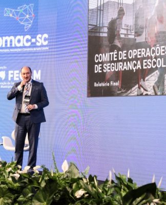 ASSEMBLEIA LEGISLATIVA VAI VOTAR PROJETO SOBRE OPERAÇÕES DE SEGURANÇA NAS ESCOLAS DE SC