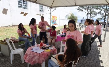 FLORIANÓPOLIS: “OUTUBRO ROSA” CONCLAMA MULHERES SOBRE AÇÕES DE PREVENÇÃO AO CÂNCER DE MAMA