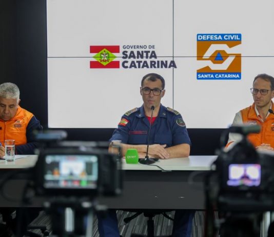 CHUVAS EM SC: FECHAMENTO DE COMPORTAS DE TRÊS BARRAGENS “EVITARAM O PIOR”