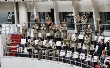 ASSEMBLEIA LEGISLATIVA CONSAGRA OS 130 ANOS DA BANDA DA POLÍCIA MILITAR DE SANTA CATARINA