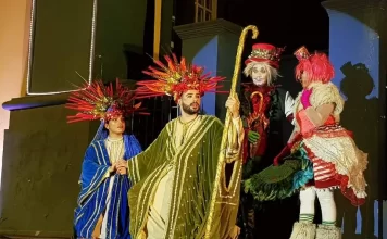 NATAL: CARAVANA DO PAPAI NOEL VISITA BAIRROS DE SÃO JOSÉ NESTA NOITE