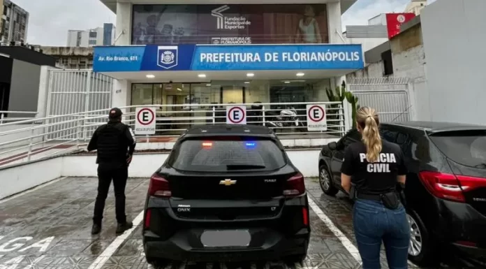 SECRETÁRIOS DA PREFEITURA DE FLORIANÓPOLIS SÃO DEMITIDOS
