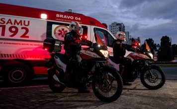“A VIDA NÃO PODE ESPERAR”: SAMU DE SC IMPLANTA SERVIÇOS DE EMERGÊNCIA COM MOTOCICLETAS