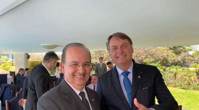PESQUISA NACIONAL APONTA QUE MANIFESTAÇÃO DA PAULISTA FOI “GRANDIOSA”