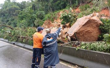 CHUVAS DEIXAM FAMÍLIAS DESABRIGADAS EM SETE CIDADES DA GRANDE FLORIANÓPOLIS