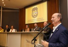 GOVERNADOR JORGINHO MELLO PARTICIPA DAS COMEMORAÇÕES DOS 80 ANOS DA POLÍCIA FEDERAL