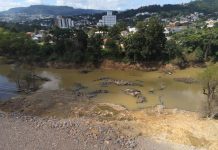 FOCO PRINCIPAL DAS ENCHENTES EM SC: GOVERNO AUTORIZA OBRAS DE DRAGAGEM DO RIO ITAJAÍ-AÇU