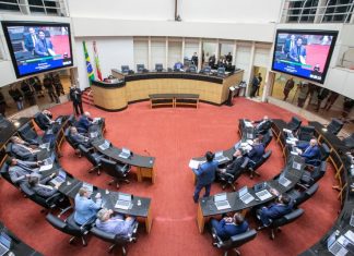 ALESC: CARTEIRA DE MOTORISTA GRATUITA PARA PESSOAS COM VULNERABILIDADE ECONÔMICA