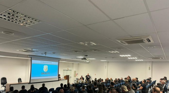 SC: POLÍCIA CIVIL PRENDE MEMBROS DE QUADRILHA POR CRIMES DE DROGAS E LAVAGEM DE DINHEIRO