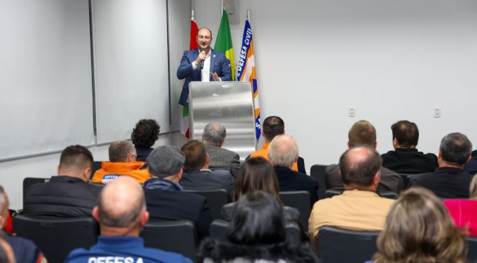 GOVERNADOR, EM EXERCÍCIO, MAURO DE NADAL: “RESPEITO COM O DINHEIRO DO PAGADOR DE IMPOSTOS EM SC”