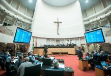 ALESC: APROVADOS PROJETOS QUE BENEFICIAM OS SETORES DA EDUCAÇÃO E DEFESA CIVIL