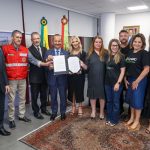 FARMÁCIA SOLIDÁRIA: GOVERNO DE SANTA CATARINA AMPLIA ACESSO GRATUITO A MEDICAMENTOS