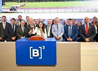 REGISTRO HISTÓRICO: GOVERNO DE SANTA CATARINA DEFINE CONCESSÃO DO AEROPORTO DE JAGUARUNA