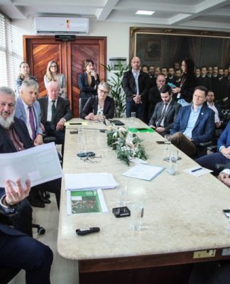 ALESC: BANCADA DO OESTE COBRA DO ESTADO INTERNET NO MEIO RURAL E QUITAÇÃO DE DÍVIDA DA CELESC