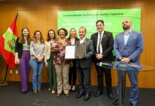 GOVERNADOR JORGINHO MELLO REPASSA RECURSOS DE APOIO ÀS PESQUISAS E TECNOLOGIAS DE COMBATE À DENGUE