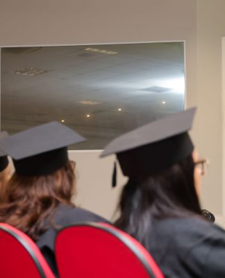 BLUMENAU: JORGINHO MELLO PARTICIPA DE FORMATURA ACADÊMICA DE PACIENTES COM DOENÇAS REAIS GRAVES