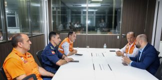 GOVERNADOR JORGINHO MELLO COMANDA AÇÕES DE SOCORRO ÀS CIDADES ATINGIDAS PELAS CHUVAS