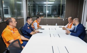 GOVERNADOR JORGINHO MELLO COMANDA AÇÕES DE SOCORRO ÀS CIDADES ATINGIDAS PELAS CHUVAS