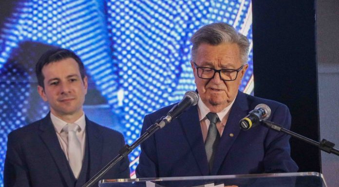 ALFREDO LANG: EMPREENDEDOR E PATRIMÔNIO CATARINENSE NA ÁREA DA COMUNICAÇÃO