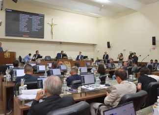 ANO LEGISLATIVO:”CÂMARA MUNICIPAL ASSUME PACTO COM O CRESCIMENTO DE FLORIANÓPOLIS”