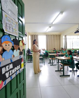 INÍCIO DAS AULAS EM SANTA CATARINA SERÁ MARCADO POR NOVIDADES PEDAGÓGICAS E DE INFRAESTRUTURA