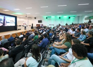 PRESTANDO CONTAS: GOVERNADOR JORGINHO MELLO ANUNCIA INVESTIMENTOS PARA OS MUNICÍPIOS DA REGIÃO DO EXTREMO OESTE CATARINENSE