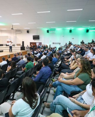 PRESTANDO CONTAS: GOVERNADOR JORGINHO MELLO ANUNCIA INVESTIMENTOS PARA OS MUNICÍPIOS DA REGIÃO DO EXTREMO OESTE CATARINENSE