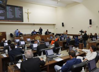 CÂMARA MUNICIPAL APROVA ALTERAÇÕES NA REGULAMENTAÇÃO DOS SERVIÇOS DE TÁXI EM FLORIANÓPOLIS