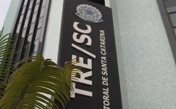 200 MIL ELEITORES DE SANTA CATARINA PODERÃO TER OS TÍTULOS CANCELADOS