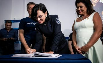 VICE-PREFEITA MARYANNE MATTOS ASSUME A PREFEITURA DE FLORIANÓPOLIS